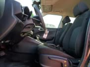 ✅ 2020 Hyundai Venue SE • VIN: KMHRB8A31LU028973 • Лот: 86640474. Опубликован ранее на Copart с пробегом 128 559 миль. Бесплатный доступ к архиву аукционных продаж из США и подробный отчёт об истории автомобиля на DreamBid. Изображение 7.