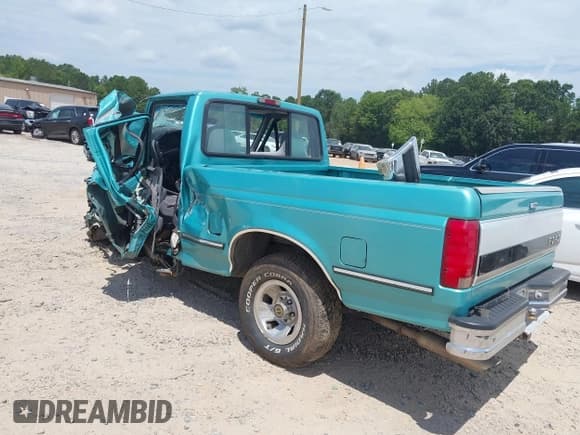 ✅ 1995 Ford F-150 • VIN: 1FTEF15N8SLC07056 • Лот: 42701405. Опубликован ранее на IAAI с пробегом Не указан. Бесплатный доступ к архиву аукционных продаж из США и подробный отчёт об истории автомобиля на DreamBid. Изображение 3.