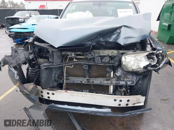 ✅ 2013 Toyota 4Runner Trail • VIN: JTEBU5JR4D5134389 • Лот: 41561373. Опубликован ранее на IAAI с пробегом 176 716 миль. Бесплатный доступ к архиву аукционных продаж из США и подробный отчёт об истории автомобиля на DreamBid. Изображение 6.