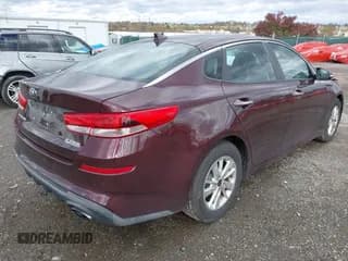 ✅ 2019 Kia Optima LX • VIN: 5XXGT4L35KG281278 • Лот: 43584008. Опубликован ранее на IAAI с пробегом 147 097 миль. Бесплатный доступ к архиву аукционных продаж из США и подробный отчёт об истории автомобиля на DreamBid. Изображение 4.