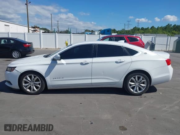 ✅ 2016 Chevrolet Impala LT • VIN: 2G1115S37G9133028 • Лот: 43470216. Опубликован ранее на IAAI с пробегом 149 217 миль. Бесплатный доступ к архиву аукционных продаж из США и подробный отчёт об истории автомобиля на DreamBid. Изображение 14.