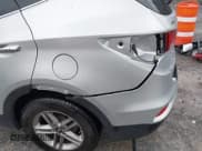 ✅ 2017 Hyundai Santa Fe 2.4L • VIN: 5XYZTDLB0HG495552 • Lot: 43539976. Listed on IAAI with 137,279 mi. Free auction sales archive from the USA and detailed vehicle history report at DreamBid. Image 21.