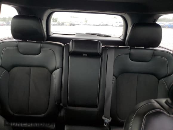 ✅ 2023 Jeep Grand Cherokee Altitude • VIN: 1C4RJGAG5P8714176 • Lot: 59681575. Listed on Copart with 11,527 mi. Free auction sales archive from the USA and detailed vehicle history report at DreamBid. Image 10.