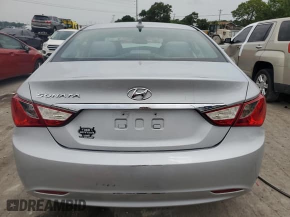 ✅ 2011 Hyundai Sonata GLS • VIN: 5NPEB4AC1BH096971 • Lot: 64874184. Wystawiony na Copart z przebiegiem 186 199 mil. Bezpłatny archiwum sprzedaży aukcyjnych z USA i szczegółowy raport historii pojazdu na DreamBid. Zdjęcie 6.