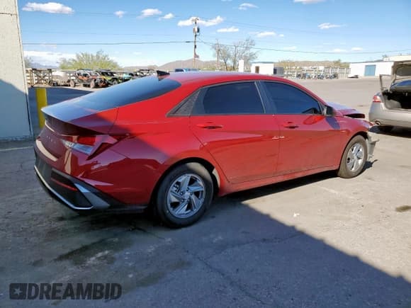 ✅ 2025 Hyundai Elantra SE • VIN: KMHLL4DG7SU971118 • Lot: 82105505. Listed on Copart with 8,619 mi. Free auction sales archive from the USA and detailed vehicle history report at DreamBid. Image 3.