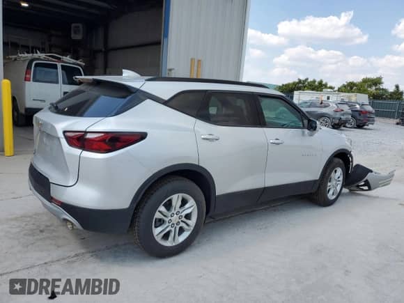 ✅ 2021 Chevrolet Blazer LT • VIN: 3GNKBCRS6MS518791 • Лот: 81416455. Размещён на Copart с пробегом 55 489 миль миль. Получите бесплатный доступ к архиву аукционных продаж из США и посмотрите подробный отчёт об истории автомобиля на DreamBid. Изображение 3.