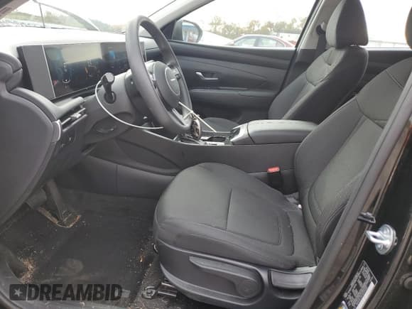 ✅ 2025 Hyundai Tucson SE • VIN: 5NMJACDE7SH495583 • Lot: 91496545. Wystawiony na Copart z przebiegiem 11 146 mil. Bezpłatny archiwum sprzedaży aukcyjnych z USA i szczegółowy raport historii pojazdu na DreamBid. Zdjęcie 7.