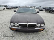 ✅ 1998 Jaguar XJ • VIN: SAJHX1240WC822861 • Lot: 79388654. Wystawiony na Copart z przebiegiem 120 568 mil. Bezpłatny archiwum sprzedaży aukcyjnych z USA i szczegółowy raport historii pojazdu na DreamBid. Zdjęcie 5.