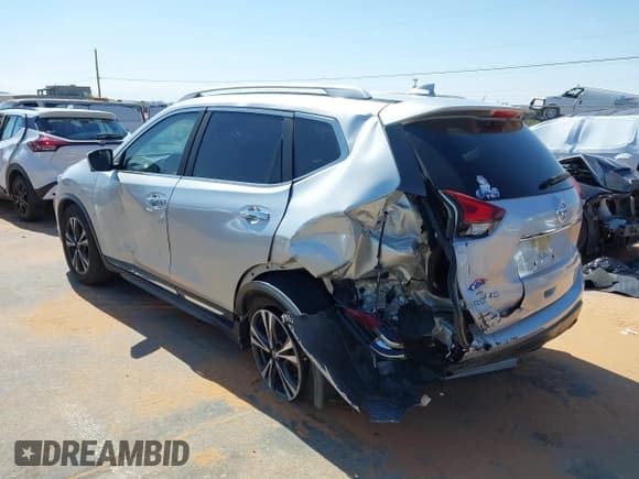 ✅ 2018 Nissan Rogue SV • VIN: JN8AT2MT1JW464395 • Лот: 42213712. Опубликован ранее на IAAI с пробегом 121 173 миль. Бесплатный доступ к архиву аукционных продаж из США и подробный отчёт об истории автомобиля на DreamBid. Изображение 3.