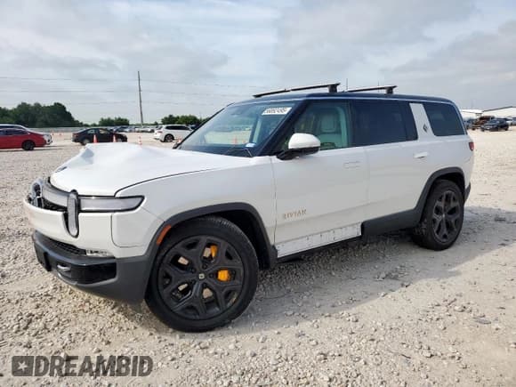 ✅ 2023 Rivian R1S Adventure • VIN: 7PDSGABA4PN026056 • Lot: 56892495. Wystawiony na Copart z przebiegiem Nie podano. Bezpłatny archiwum sprzedaży aukcyjnych z USA i szczegółowy raport historii pojazdu na DreamBid. Zdjęcie 1.