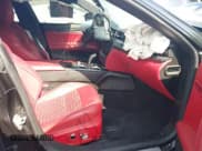 ✅ 2022 Maserati Quattroporte Modena Q4 • VIN: ZAM56YRM7N1384882 • Lot: 42707476. Wystawiony na IAAI z przebiegiem 41 375 mil. Bezpłatny archiwum sprzedaży aukcyjnych z USA i szczegółowy raport historii pojazdu na DreamBid. Zdjęcie 5.