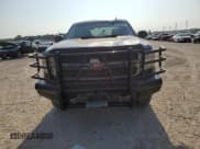 ✅ 2007 Chevrolet Silverado 2500HD 1LT • VIN: 1GCHC23K97F505383 • Лот: 66932124. Опубликован ранее на Copart с пробегом 364 969 миль. Бесплатный доступ к архиву аукционных продаж из США и подробный отчёт об истории автомобиля на DreamBid. Изображение 5.