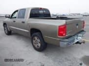 ✅ 2006 Dodge Dakota SLT • VIN: 1D7HE48KX6S528407 • Лот: 43910959. Опубликован ранее на IAAI с пробегом 216 510 миль. Бесплатный доступ к архиву аукционных продаж из США и подробный отчёт об истории автомобиля на DreamBid. Изображение 3.