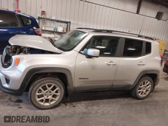 ✅ 2019 Jeep Renegade Altitude • VIN: ZACNJBBB5KPK72955 • Lot: 43535715. Listed on IAAI with 60,377 mi. Free auction sales archive from the USA and detailed vehicle history report at DreamBid. Image 14.
