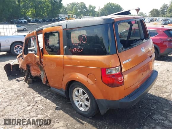 ✅ 2006 Honda Element EX-P • VIN: 5J6YH18786L005418 • Лот: 42705366. Опубликован ранее на IAAI с пробегом Не указан. Бесплатный доступ к архиву аукционных продаж из США и подробный отчёт об истории автомобиля на DreamBid. Изображение 3.