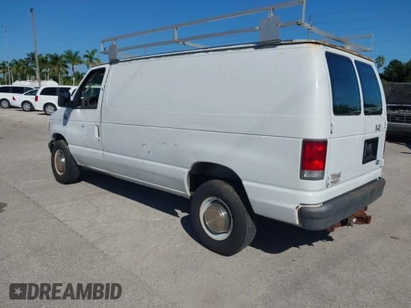 ✅ 2003 Ford Econoline Cargo Commercial • VIN: 1FTSE34L83HA71498 • Лот: 43348432. Опубликован ранее на IAAI с пробегом 172 439 миль. Бесплатный доступ к архиву аукционных продаж из США и подробный отчёт об истории автомобиля на DreamBid. Изображение 3.