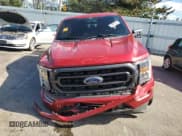 ✅ 2021 Ford F-150 XL • VIN: 1FTFW1E85MKE31957 • Lot: 85839245. Wystawiony na Copart z przebiegiem 69 277 mil. Bezpłatny archiwum sprzedaży aukcyjnych z USA i szczegółowy raport historii pojazdu na DreamBid. Zdjęcie 5.