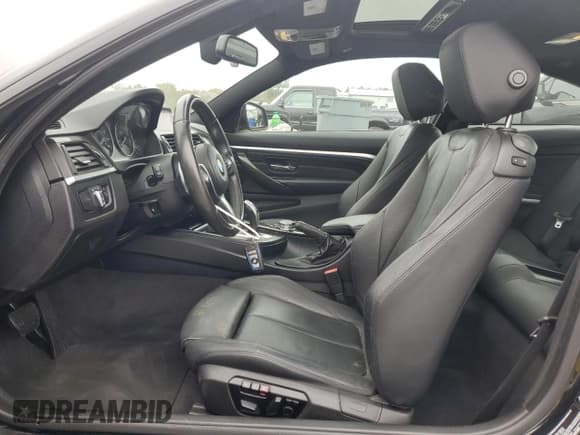 ✅ 2015 BMW 4 Series 435i xDrive • VIN: WBA3R5C52FK372943 • Lot: 82050035. Listed on Copart with 61,192 mi. Free auction sales archive from the USA and detailed vehicle history report at DreamBid. Image 7.