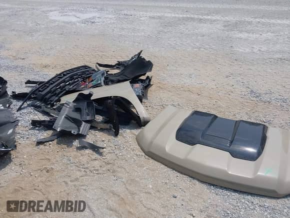 2022 Chevrolet Silverado 1500 Custom Trail Boss with VIN 3GCPDCED1NG639300, listed as a IAAI auction lot 42308253 with 13,799 mi miles and . Bid and sale history available at DreamBid. Image 12.