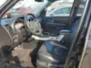 2006 Mercury Mariner Luxury z VIN 4M2CU56126KJ18508, wystawiony jako Copart lot #56960375 z przebiegiem 120 208 mil mil oraz Szkoda całkowita • Salvage title. Historia ofert i sprzedaży dostępna na DreamBid. Obrazek 7.