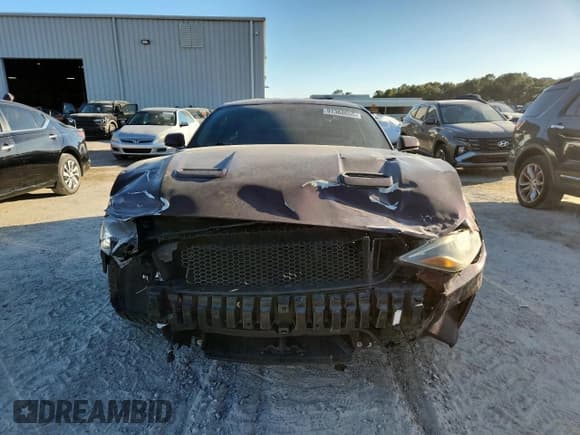 ✅ 2018 Ford Mustang EcoBoost • VIN: 1FA6P8TH4J5185542 • Lot: 91368655. Listed on Copart with 101,059 mi. Free auction sales archive from the USA and detailed vehicle history report at DreamBid. Image 5.