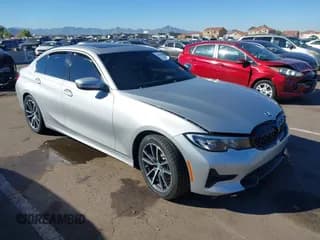 ✅ 2019 BMW 3 Series 330i xDrive • VIN: WBA5R7C56KAJ83653 • Лот: 43438198. Опубликован ранее на IAAI с пробегом 71 361 миль. Бесплатный доступ к архиву аукционных продаж из США и подробный отчёт об истории автомобиля на DreamBid. Изображение 1.