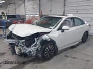 ✅ 2018 Subaru Legacy Premium • VIN: 4S3BNAD60J3011840 • Лот: 43568615. Опубликован ранее на IAAI с пробегом 116 042 миль. Бесплатный доступ к архиву аукционных продаж из США и подробный отчёт об истории автомобиля на DreamBid. Изображение 2.