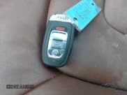 ✅ 2010 Audi A5 Premium Plus • VIN: WAULFAFH1AN011461 • Lot: 43792709. Wystawiony na IAAI z przebiegiem 196 707 mil. Bezpłatny archiwum sprzedaży aukcyjnych z USA i szczegółowy raport historii pojazdu na DreamBid. Zdjęcie 11.