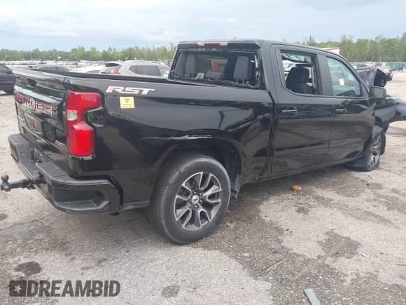 2023 Chevrolet Silverado 1500 RST with VIN 2GCPADED9P1133448, listed as a IAAI auction lot 43124921 with Not provided miles and . Bid and sale history available at DreamBid. Image 4.