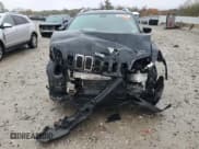 ✅ 2019 Jeep Cherokee Limited • VIN: 1C4PJMDX7KD463839 • Lot: 82404485. Listed on Copart with 132,968 mi. Free auction sales archive from the USA and detailed vehicle history report at DreamBid. Image 5.