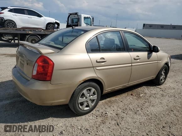 ✅ 2010 Hyundai Accent GL • VIN: KMHCN4BC3AU436876 • Лот: 61495085. Опубликован ранее на Copart с пробегом 182 467 миль. Бесплатный доступ к архиву аукционных продаж из США и подробный отчёт об истории автомобиля на DreamBid. Изображение 3.