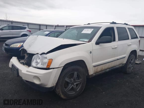 ✅ 2007 Jeep Grand Cherokee Limited • VIN: 1J8HR58217C592747 • Лот: 43701779. Опубликован ранее на IAAI с пробегом 164 649 миль. Бесплатный доступ к архиву аукционных продаж из США и подробный отчёт об истории автомобиля на DreamBid. Изображение 2.