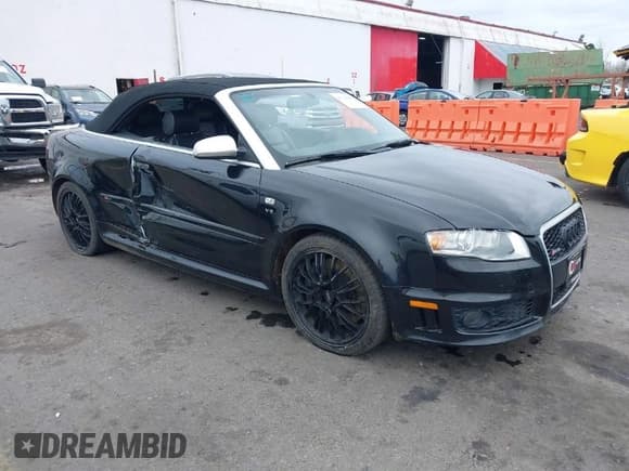 ✅ 2008 Audi RS 4 • VIN: WUAYU48H48K800151 • Lot: 41744495. Wystawiony na IAAI z przebiegiem 83 424 mil. Bezpłatny archiwum sprzedaży aukcyjnych z USA i szczegółowy raport historii pojazdu na DreamBid. Zdjęcie 1.