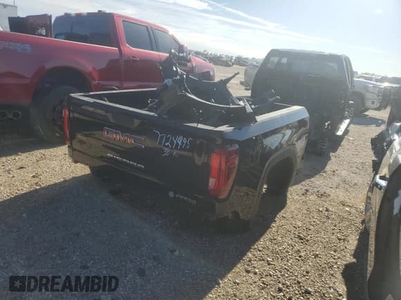 ✅ 2018 Chevrolet Silverado 1500 • VIN: N0V1N0NPART • Лот: 43236905. Опубликован ранее на Copart с пробегом Не указан. Бесплатный доступ к архиву аукционных продаж из США и подробный отчёт об истории автомобиля на DreamBid. Изображение 3.