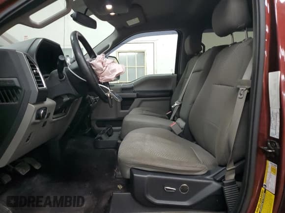 ✅ 2016 Ford F-150 Lariat • VIN: 1FTFW1EF1GFA91685 • Lot: 84552065. Listed on Copart with 118,158 mi. Free auction sales archive from the USA and detailed vehicle history report at DreamBid. Image 7.