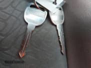 ✅ 2006 Saturn VUE • VIN: 5GZCZ63416S840854 • Lot: 41865320. Wystawiony na IAAI z przebiegiem 198 368 mil. Bezpłatny archiwum sprzedaży aukcyjnych z USA i szczegółowy raport historii pojazdu na DreamBid. Zdjęcie 11.