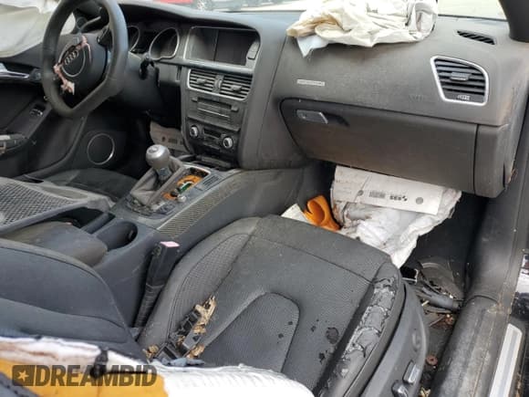 ✅ 2014 Audi RS 5 • VIN: WUAC6AFR0EA901624 • Lot: 86675085. Listed on Copart with Not provided. Free auction sales archive from the USA and detailed vehicle history report at DreamBid. Image 8.