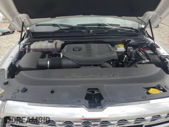 2025 Ram 1500 Limited with VIN 1C6SRFHP8SN570621, listed as a Copart auction lot 81669665 with 5,954 mi miles and Non repairable. Bid and sale history available at DreamBid. Image 11.