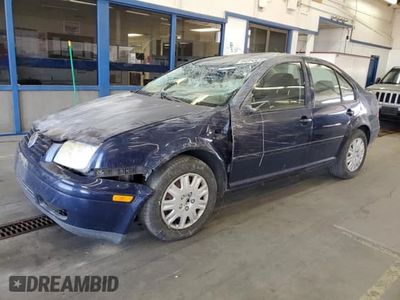 ✅ 2002 Volkswagen Jetta GL • VIN: 3VWRB69MX2M074114 • Lot: 64694925. Wystawiony na Copart z przebiegiem 141 243 mil. Bezpłatny archiwum sprzedaży aukcyjnych z USA i szczegółowy raport historii pojazdu na DreamBid. Zdjęcie 1.