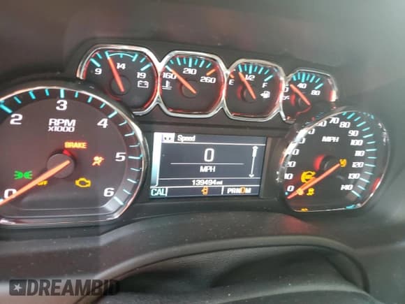 ✅ 2016 Chevrolet Suburban LT • VIN: 1GNSKHKC9GR150176 • Lot: 65519994. Wystawiony na Copart z przebiegiem 139 494 mil. Bezpłatny archiwum sprzedaży aukcyjnych z USA i szczegółowy raport historii pojazdu na DreamBid. Zdjęcie 9.