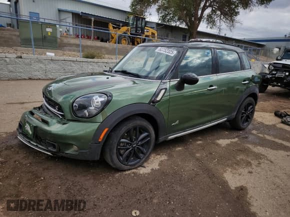 ✅ 2016 MINI Countryman S • VIN: WMWZC5C54GWU21680 • Лот: 83752325. Опубликован ранее на Copart с пробегом 92 888 миль. Бесплатный доступ к архиву аукционных продаж из США и подробный отчёт об истории автомобиля на DreamBid. Изображение 1.