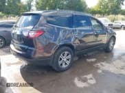 ✅ 2017 Chevrolet Traverse LT • VIN: 1GNKVHKD7HJ199215 • Lot: 43386424. Wystawiony na IAAI z przebiegiem 156 498 mil. Bezpłatny archiwum sprzedaży aukcyjnych z USA i szczegółowy raport historii pojazdu na DreamBid. Zdjęcie 4.