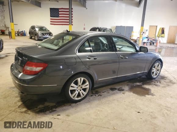 ✅ 2008 Mercedes-Benz C 300 Sport • VIN: WDDGF81X18F049889 • Lot: 92275295. Listed on Copart with 131,418 mi. Free auction sales archive from the USA and detailed vehicle history report at DreamBid. Image 3.