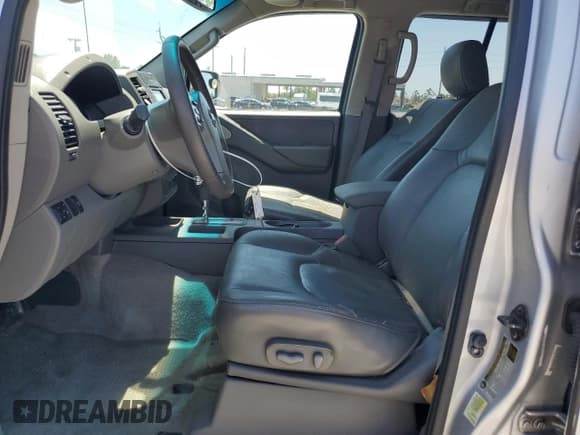 ✅ 2013 Nissan Frontier SL • VIN: 1N6AD0ER1DN723362 • Lot: 57288735. Wystawiony na Copart z przebiegiem 82 178 mil. Bezpłatny archiwum sprzedaży aukcyjnych z USA i szczegółowy raport historii pojazdu na DreamBid. Zdjęcie 7.