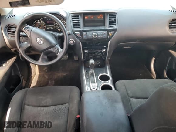 ✅ 2015 Nissan Pathfinder S • VIN: 5N1AR2MM8FC615952 • Lot: 82397325. Wystawiony na Copart z przebiegiem 159 991 mil. Bezpłatny archiwum sprzedaży aukcyjnych z USA i szczegółowy raport historii pojazdu na DreamBid. Zdjęcie 8.