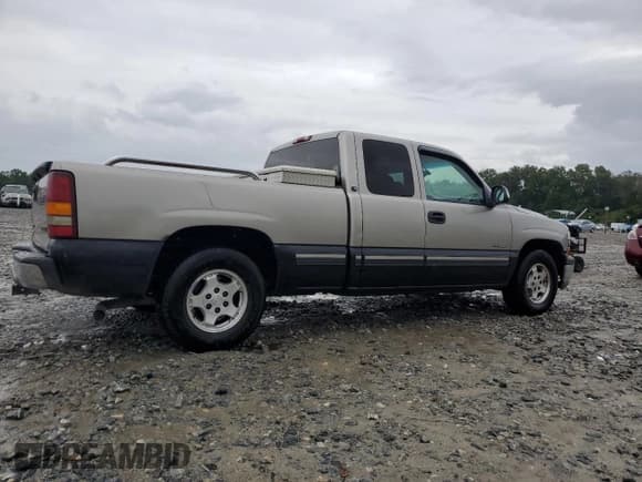 ✅ 1999 Chevrolet Silverado 1500 LS • VIN: 2GCEC19T4X1251411 • Лот: 71264144. Опубликован ранее на Copart с пробегом 383 217 миль. Бесплатный доступ к архиву аукционных продаж из США и подробный отчёт об истории автомобиля на DreamBid. Изображение 3.