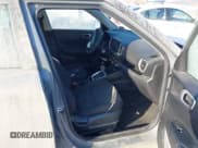 ✅ 2022 Hyundai Venue SE • VIN: KMHRB8A3XNU155384 • Lot: 41392758. Listed on IAAI with 84,337 mi. Free auction sales archive from the USA and detailed vehicle history report at DreamBid. Image 5.