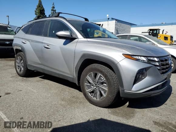 2023 Hyundai Tucson Blue z VIN KM8JBCA13PU090699, wystawiony jako Copart lot #66438365 z przebiegiem 44 326 mil mil oraz Szkoda całkowita • Salvage title. Historia ofert i sprzedaży dostępna na DreamBid. Obrazek 4.