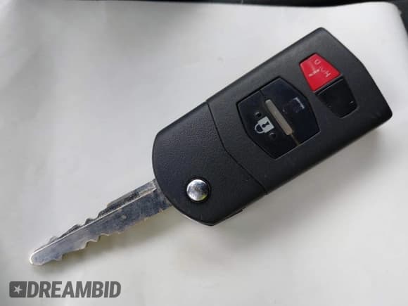 ✅ 2010 Mazda 3 S Grand Touring • VIN: JM1BL1S61A1326425 • Лот: 43742017. Опубликован ранее на IAAI с пробегом 130 893 миль. Бесплатный доступ к архиву аукционных продаж из США и подробный отчёт об истории автомобиля на DreamBid. Изображение 11.