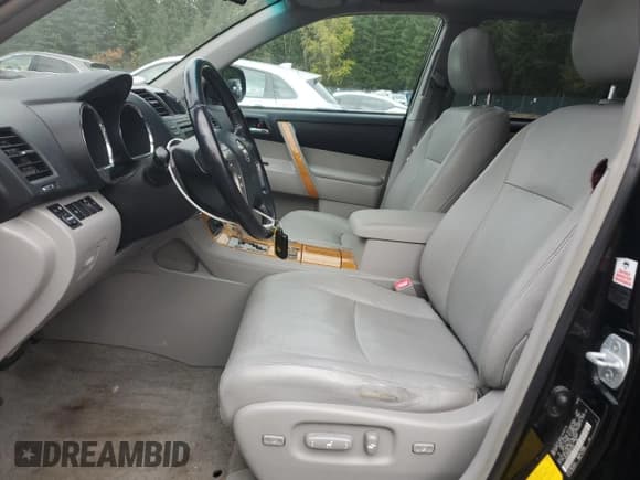 ✅ 2008 Toyota Highlander Limited • VIN: JTEEW44A382016493 • Lot: 87471555. Listed on Copart with 140,397 mi. Free auction sales archive from the USA and detailed vehicle history report at DreamBid. Image 7.